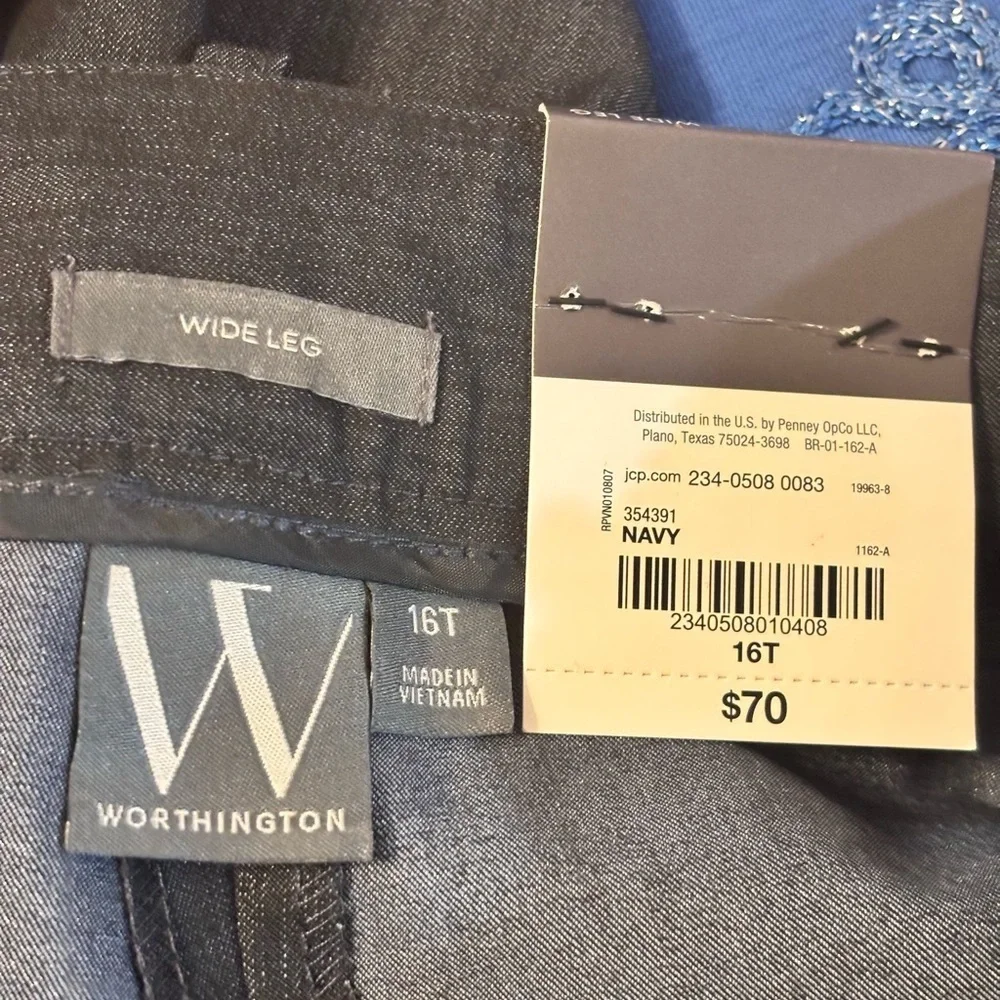 Worthington elegant wide